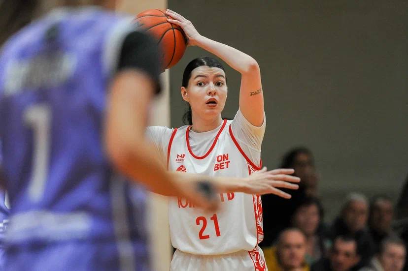 8 ноября в спортивном центре «Юность» состоялся второй матч между командами «Юность» и «Металлургом». 👊Игра завершилась со счетом 68:69. С минимальным отрывом победу одержали девушки из Магнитогорска. ✔️Следующие матчи «Юность» проведет на выезде, где встретится с клубом «Нефтяник-Титан-2» из Омска.