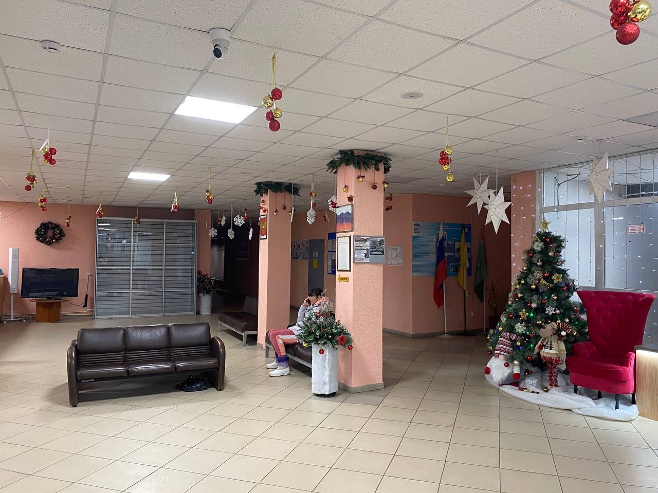 X Pqo Dbqon50K Uhnrlozbrbccq6Oxbnuuzbxmhyq0Mikh2D Nt2 In775L2Jqjhng7Lcveu4Gbwfy4Qkpi1R46 На Объектах Гау По «Управление Спортивными Сооружениями» Уже Вовсю Готовятся К Встрече Самого Волшебного Праздника!